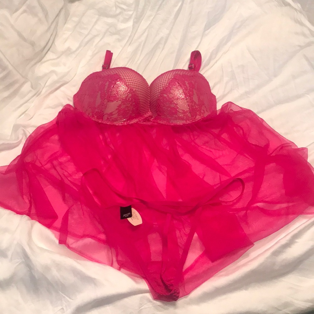 Lingerie set - Victoria’s Secret 36D